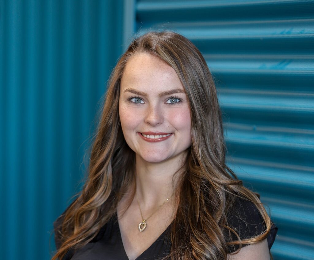 Christina Swodeck headshot